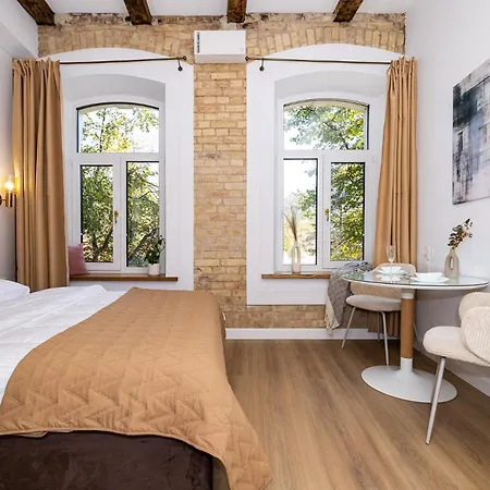 Cohost I Brand New Apt, W-ac In A Location *