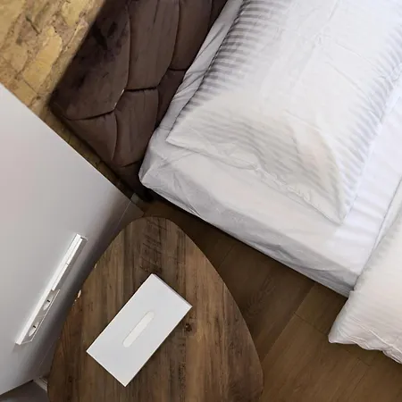 Cohost I Brand New Apt, W-ac In A Location * 빌뉴스