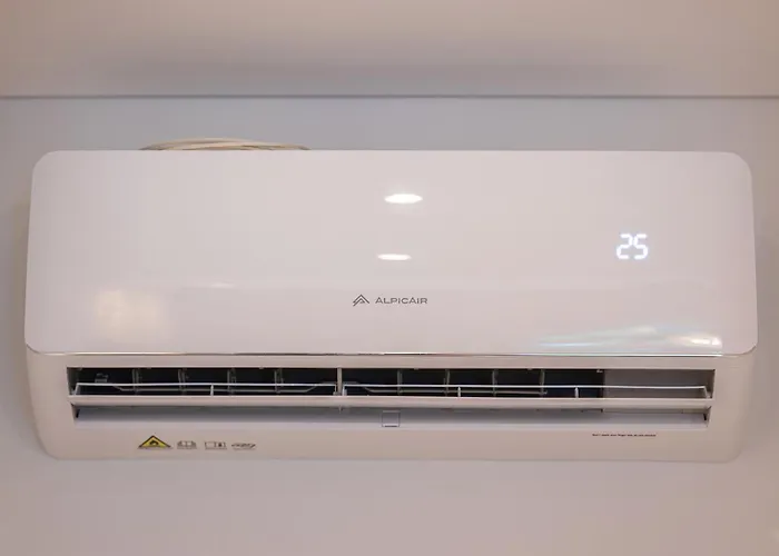 Apartmán Cohost I Brand New Apt, W-ac In A Location *