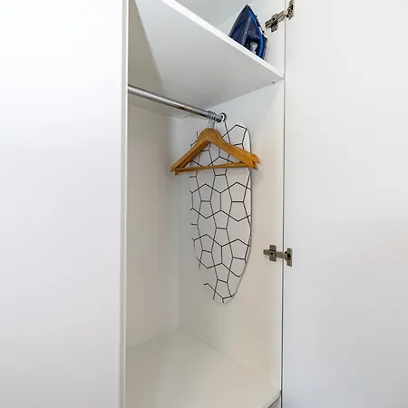 Appartement Cohost I Brand New Apt, W-ac In A Location
